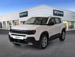 Branco Usado 2024 Jeep Avenger Altitude SUV | € 22.900 (Preço justo)