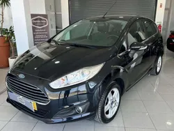 Preto Usado 2015 Ford Fiesta Citadino | € 8.990 (Preço justo)