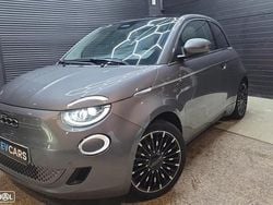 Cinzento Usado 2022 Fiat 500e | € 18.900 (Preço elevado)