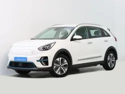 Branco Usado 2022 Kia e-Niro SUV | € 24.900 (Preço justo)