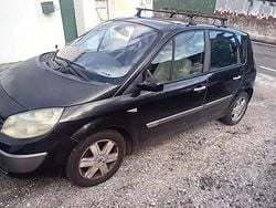 Usado 2004 Renault Scénic II Monovolume | € 1.750 (Preço justo)