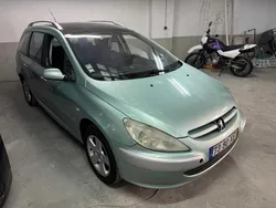 Verde Usado 2004 Peugeot 307 Carrinha | € 2.500
