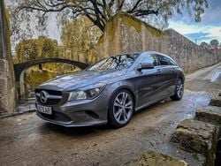 Cinzento Usado 2016 Mercedes CLA200 Carrinha | € 15.990 (Bom preço)