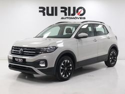 Bege Usado 2023 VW T-Roc Life SUV | € 20.900 (Preço justo)