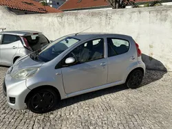 Usado 2009 Peugeot 107 Citadino | € 2.650 (Caro)