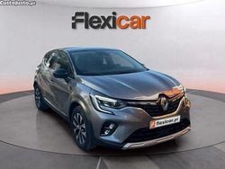 Cinza Usado 2023 Renault Captur Techno SUV | € 16.990 (Bom preço)