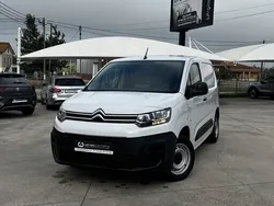 Branco Usado 2023 Citroën Berlingo Monovolume | € 23.500 (Caro)