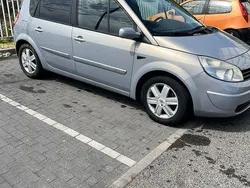 Usado 2004 Renault Scénic II Monovolume | € 2.900 (Preço justo)