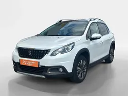 Branco Usado 2018 Peugeot 2008 Allure SUV | € 14.490 (Preço elevado)