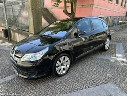 Preto Usado 2008 Citroën C4 VTR Sport Sedan | € 4.990 (Preço justo)