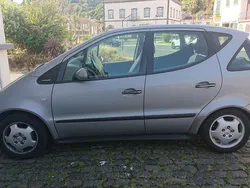 Usado 2000 Mercedes A170 Elegance Sedan | € 3.200