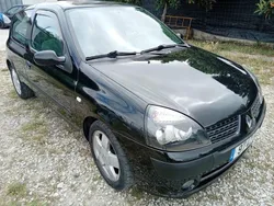 Preto Usado 2002 Renault Clio II Citadino | € 3.200 (Caro)