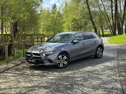 Cinza Usado 2021 Mercedes A250 Style | € 27.990 (Preço justo)