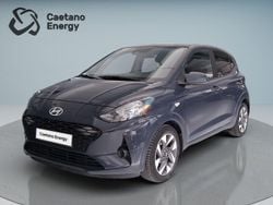 Aurora gray (metalizado) Usado 2024 Hyundai i10 Comfort Citadino | € 17.000 (Preço justo)