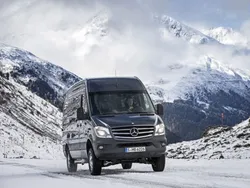 Branco Usado 2021 Mercedes E-Sprinter Van | € 26.500