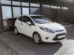 Branco Usado 2010 Ford Fiesta Citadino | € 2.290 (Super Preço)