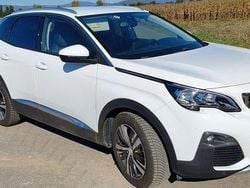 Usado 2020 Peugeot 3008 Allure Sedan | € 18.700 (Bom preço)