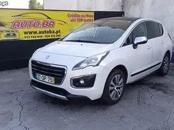 Branco Usado 2015 Peugeot 3008 Allure SUV | € 12.750 (Preço justo)