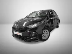 Preto Usado 2022 Toyota Yaris Hybrid Comfort | € 16.990 (Bom preço)