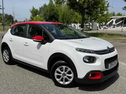 Branco Usado 2018 Citroën C3 PureTech Citadino | € 8.299 (Bom preço)