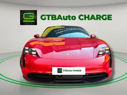 Vermelho Usado 2022 Porsche Taycan 4S Sedan | € 84.900 (Preço elevado)