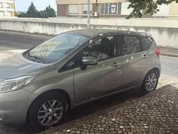Cinzento Usado 2015 Nissan Note Monovolume | € 6.800 (Preço justo)