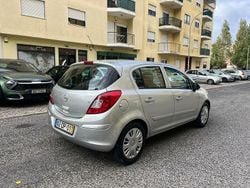 Usado 2007 Opel Corsa Sedan | € 2.750 (Bom preço)