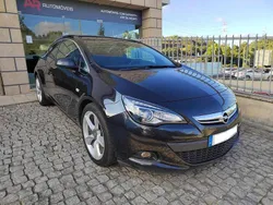 Preto Usado 2015 Opel Astra GTC | € 12.750