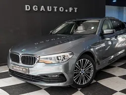 Cinzento Usado 2019 BMW 530e iPerformance Sedan | € 29.990 (Preço justo)