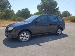 Usado 2005 Skoda Fabia Sedan | € 3.200 (Preço elevado)