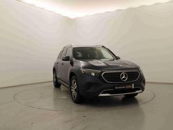 Azul Usado 2023 Mercedes EQB250 Electric Art SUV | € 39.990 (Preço elevado)