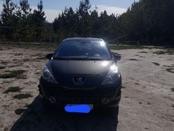 Usado 2008 Peugeot 207 Sedan | € 4.900 (Preço elevado)