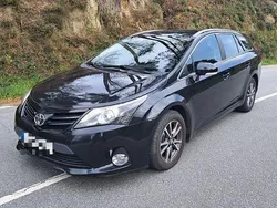 Usado 2012 Toyota Avensis Sedan | € 7.500 (Bom preço)