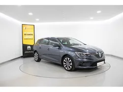 Cinzento Usado 2023 Renault Mégane IV Carrinha | € 24.980 (Preço justo)
