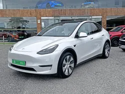 Branco Usado 2024 Tesla Model Y RWD SUV | € 37.900
