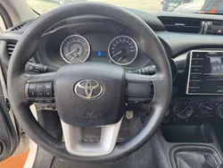 Branco Usado 2020 Toyota HiLux Pickup | € 32.900 (Preço justo)