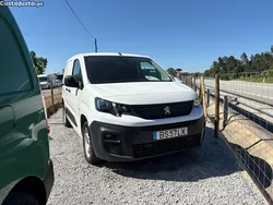 Branco Usado 2020 Peugeot Partner Premium Monovolume | € 13.500 (Preço justo)