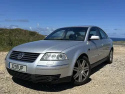 Usado 2003 VW Passat Highline Sedan | € 3.900 (Bom preço)