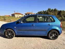 Usado 2003 VW Polo Sedan | € 1.900