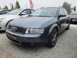 Cinzento (metalizado) Usado 2002 Audi A4 Sport Carrinha | € 8.850 (Caro)