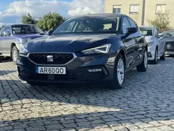Cinzento Usado 2022 Seat Leon Style | € 22.950 (Preço justo)