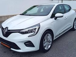 Branco Usado 2021 Renault Clio V Evolution | € 12.990 (Bom preço)