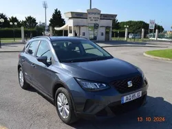 Cinzento Usado 2022 Seat Arona SUV | € 15.200 (Bom preço)