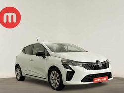 Branco Usado 2024 Renault Clio V Evolution | € 17.499 (Preço justo)