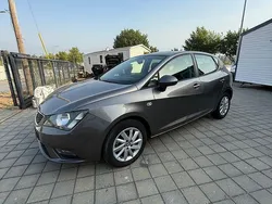 Cinza Usado 2016 Seat Ibiza Reference | € 8.950 (Preço justo)