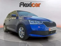 Azul Usado 2021 Skoda Fabia Active | € 11.480 (Preço justo)