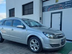 Usado 2005 Opel Astra Sedan | € 4.500