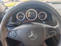 Cinzento Usado 2007 Mercedes C220 Sedan | € 12.000 (Bom preço)