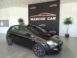 Preto (metalizado) Usado 2014 Fiat Punto Easy Citadino | € 8.400 (Preço elevado)