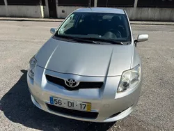 Cinza Usado 2007 Toyota Auris Sol Citadino | € 8.900 (Preço justo)